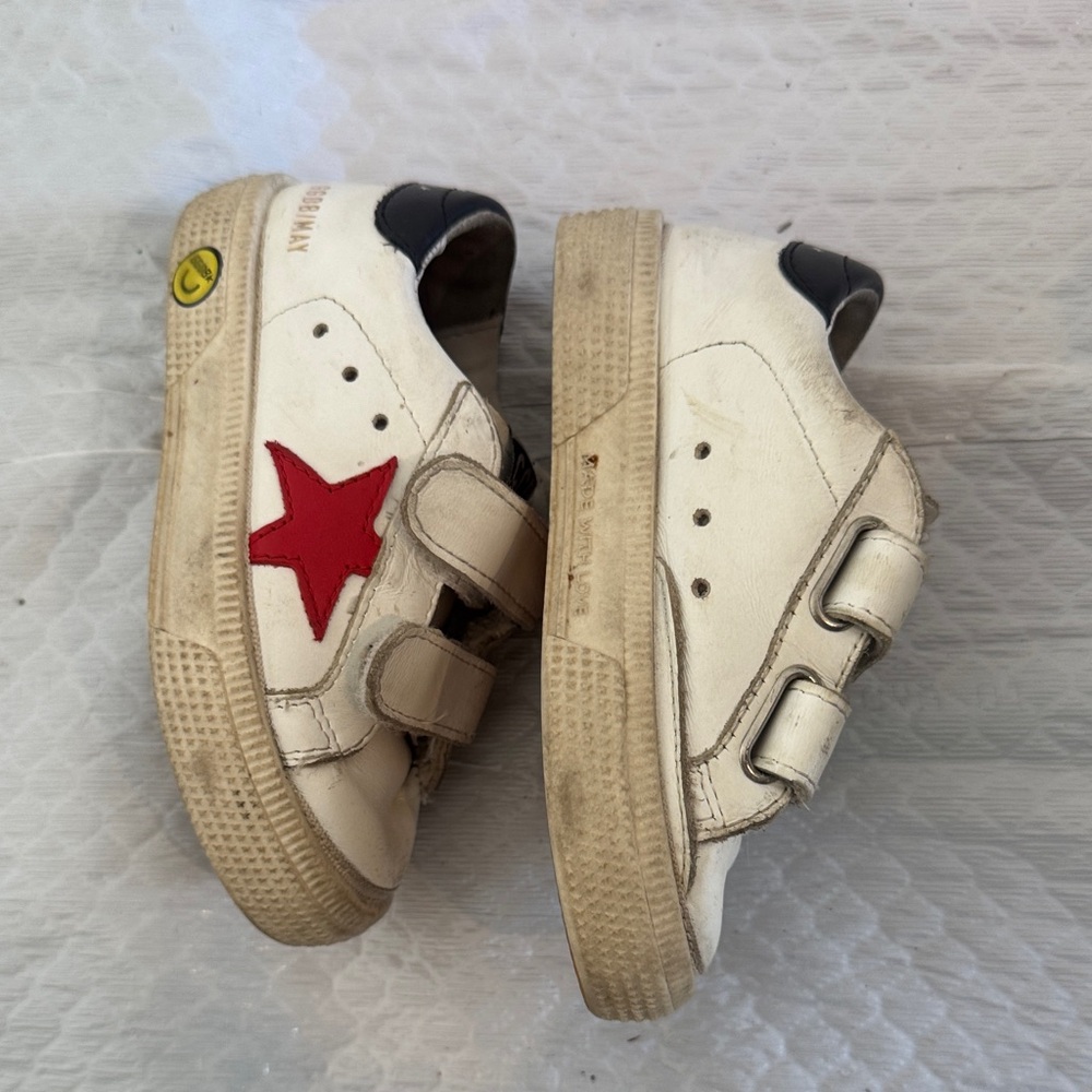 Golden Goose Kids Cream and Red Sneakers - Picture 3 of 6